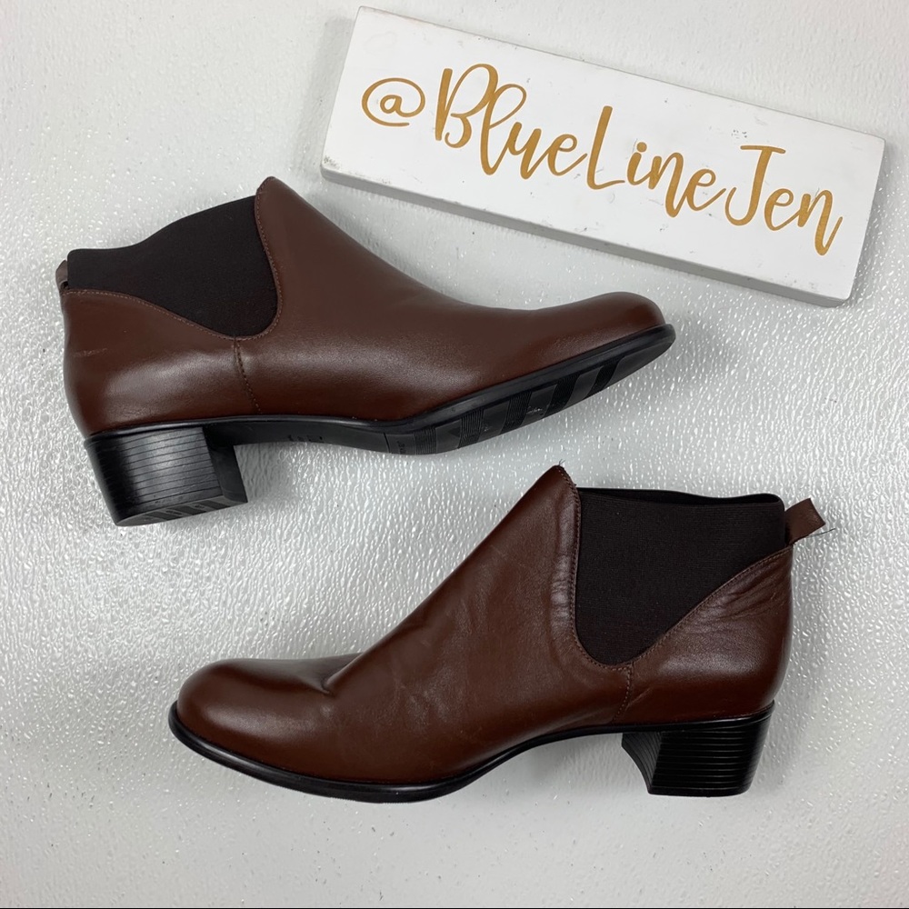 Munro Shari Chelsea Bootie Nwot View 2